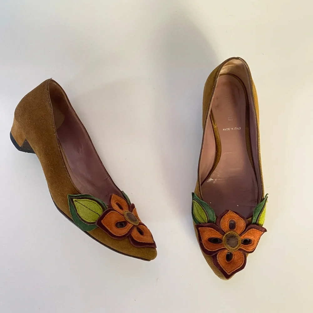 Y2K Miu Miu Suede Pointed Toe Flats with Flower Applique - Picture 1 of 8